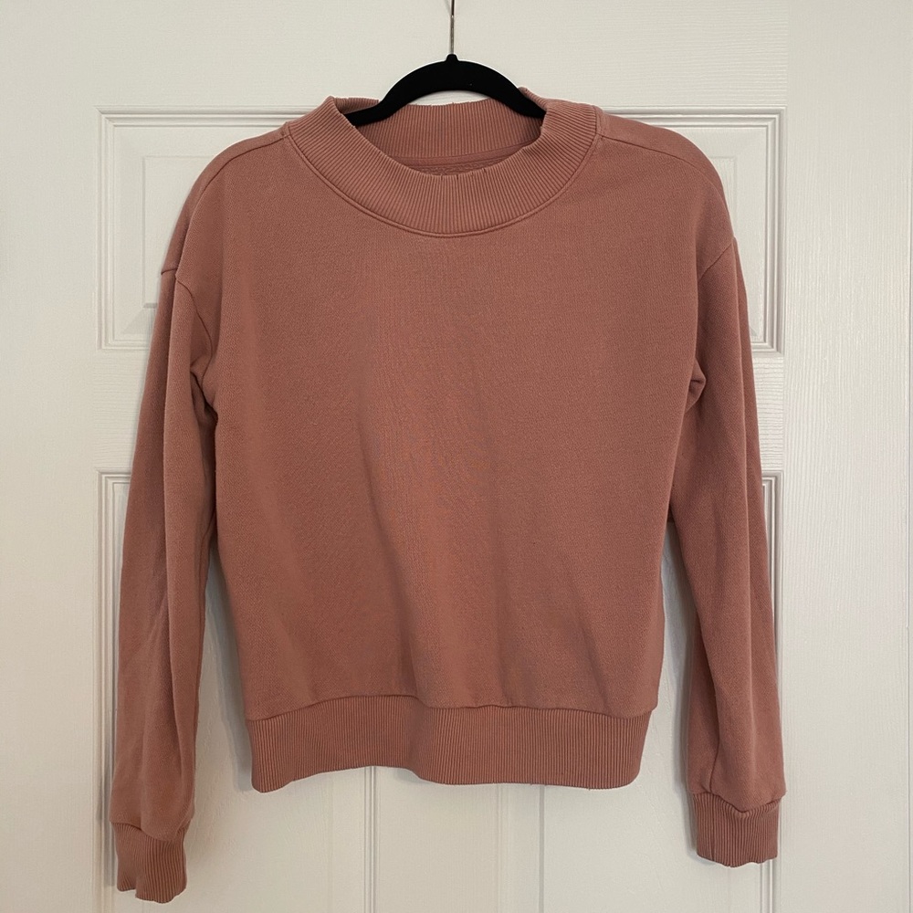 Aerie mauve crewneck sweater